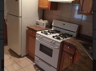 325 E Kensington Ave APT 1, Chicago, IL 60628