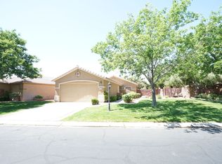 3409 Blue Ash Ln, Sunrise Manor, NV 89122