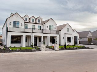 768 E Queensridge Dr, Washington, UT 84780