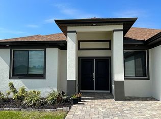 3724 NW 43rd Pl, Cape Coral, FL 33993