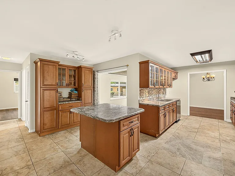 303 Saint Augustine Ave — Photo 12