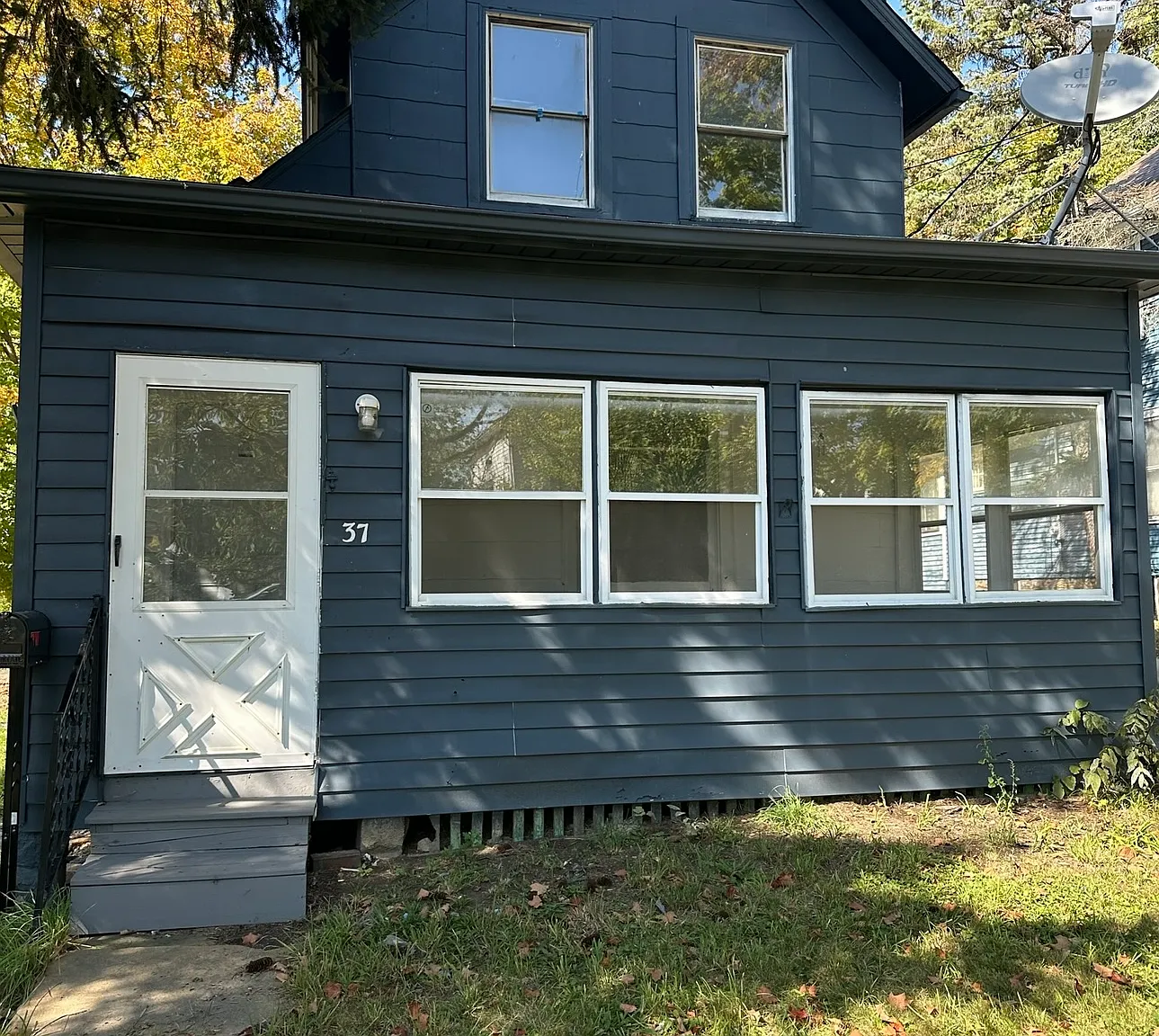37 Magnolia Avenue - 1 — Photo 1