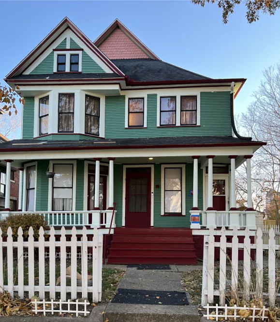 545 West William Upstairs Rear — Photo 1