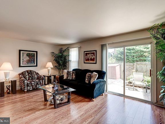 4th image of 9635 Nonquitt Dr