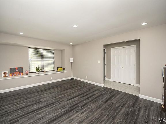 4th image of 12670 Verwood Dr