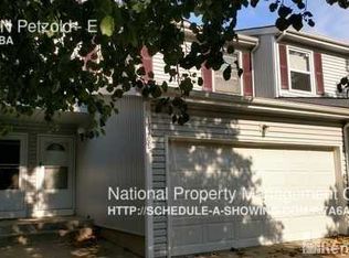 1270 N Petzold Dr APT E, Olathe, KS 66061