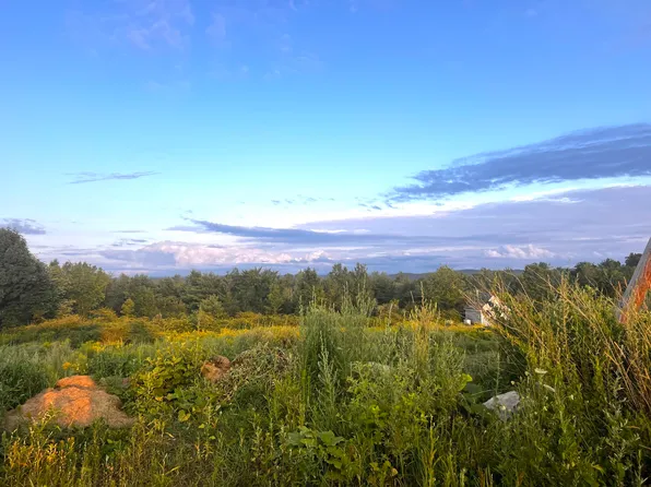 26 Meadow Drive, Waterville, ME 04901
