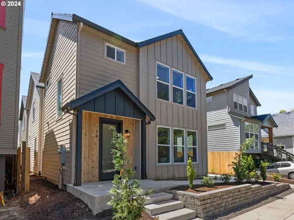 74 NE Stanton St, Portland, OR 97212