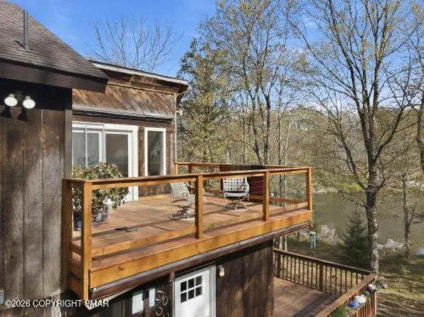 106 Butternut Ln, Canadensis, PA 18325