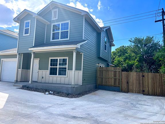 3rd image of 2081 Silver Oak Dr