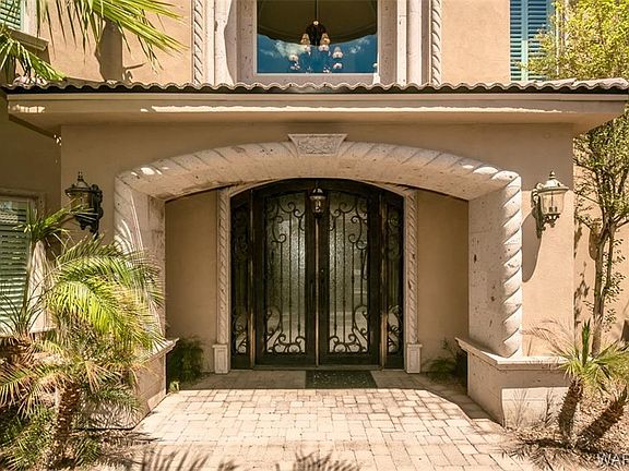 3rd image of 6110 S Los Lagos Pl