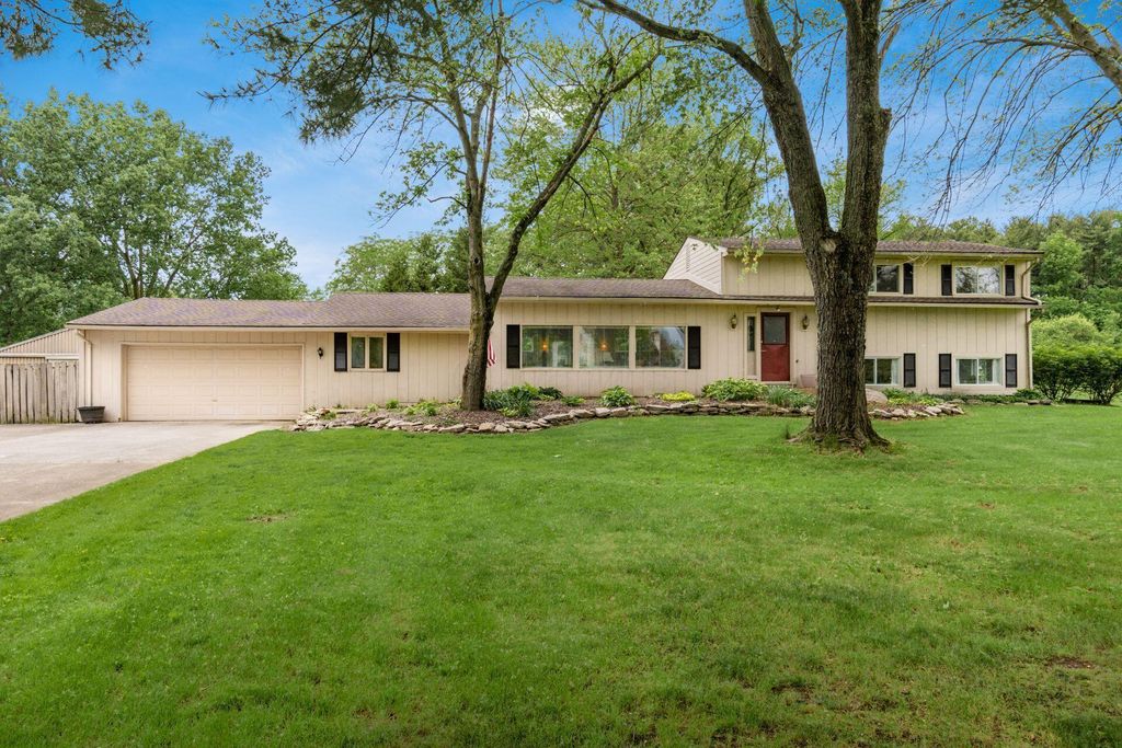 Real estate listing image
