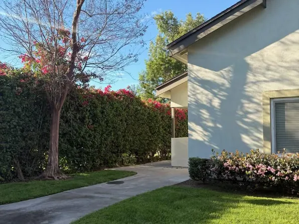 10050 Karmont Ave, South Gate, CA 90280