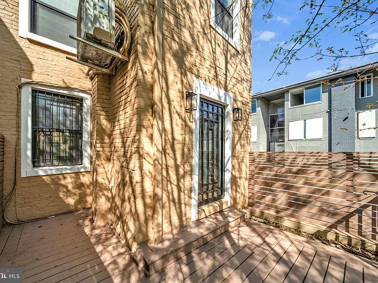 1845 Corcoran St NE — Photo 25