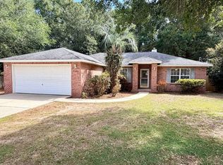 5148 Westport Dr, Milton, FL 32570