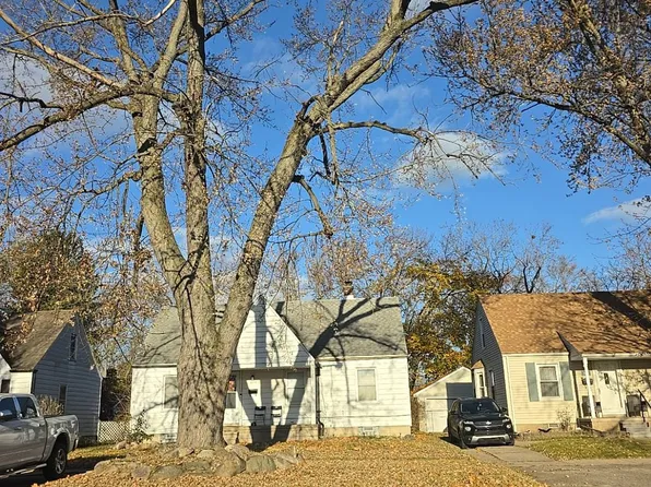 26906 Southwestern Hwy, Redford, MI 48239