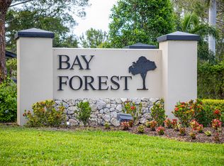 290 Naples Cove Dr APT 2204, Naples, FL 34110