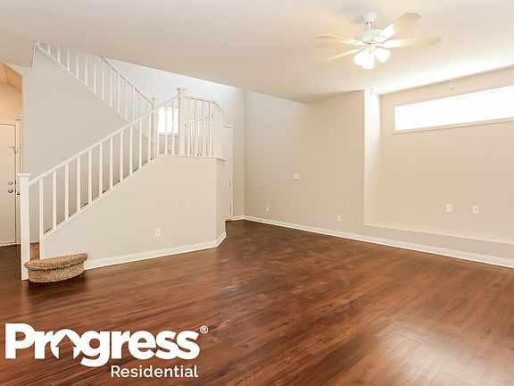 5th image of 6703 Maple Mesa St