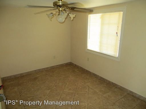 5th image of 1122 N 11th St
