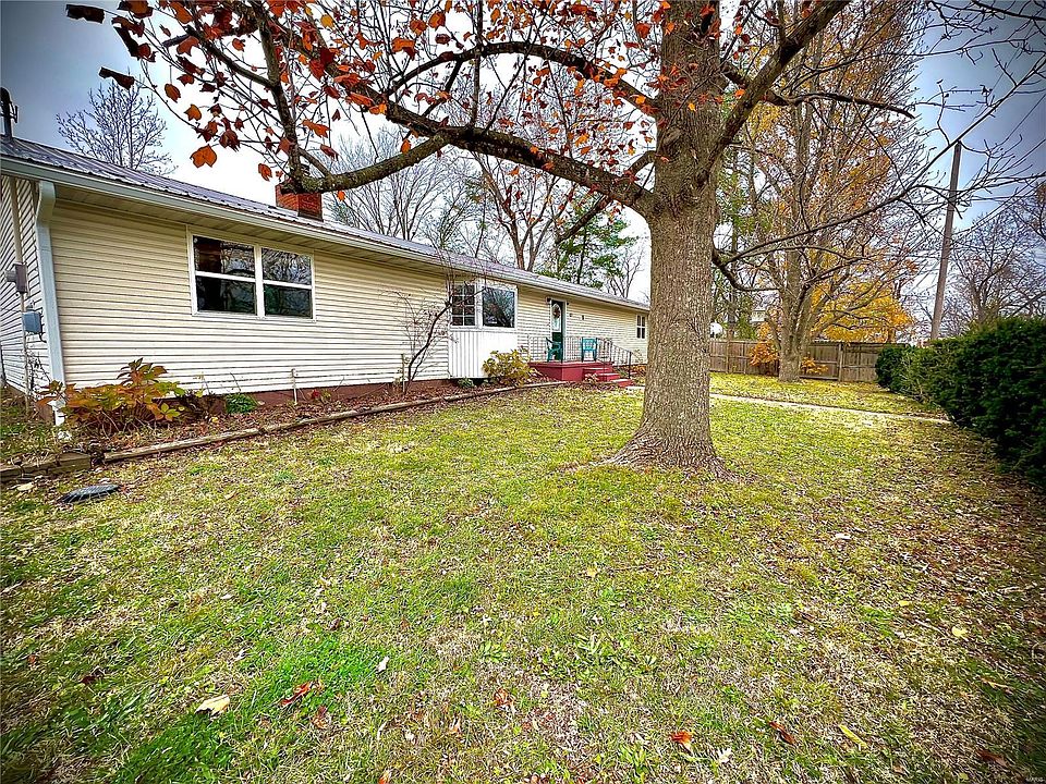 1st image of 3 S Henderson St