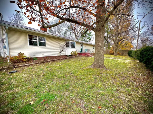 3 S Henderson St, Salem, MO 65560