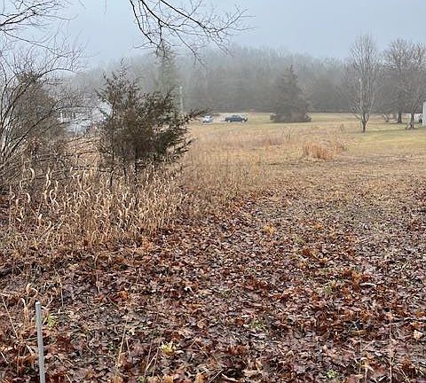2nd image of 10131 State Road Bb