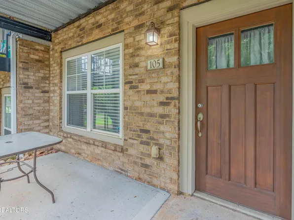 3950 Cherokee Woods Way APT 105, Knoxville, TN 37920