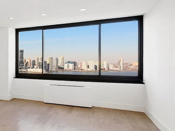 380 Rector Pl APT 20A, New York, NY 10280