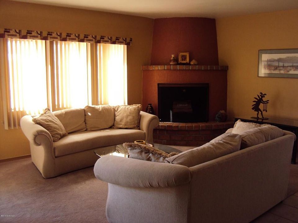 1st image of 392 W Camino Del Sonador