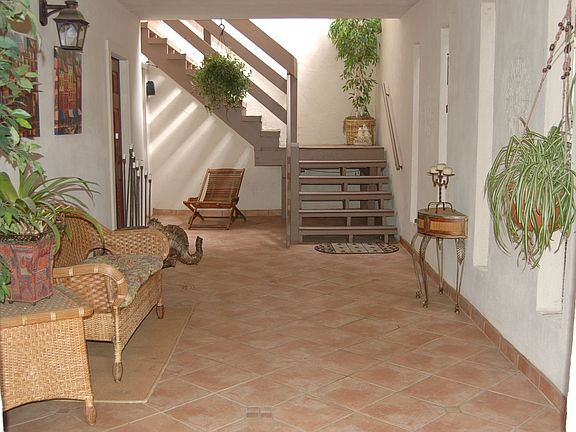 Lower Trail Courtyard