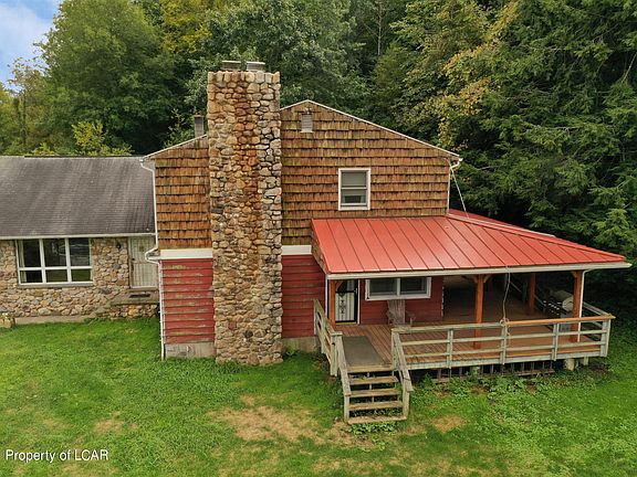 4th image of 180 Mountain View Ln
