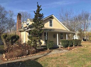 1330 Waterfront Dr, Dandridge, TN 37725