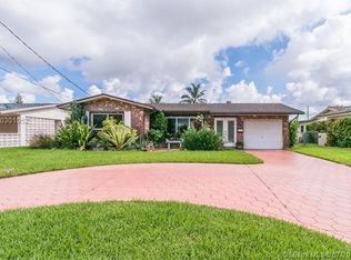 1749 NW 37th St, Oakland Park, FL 33309