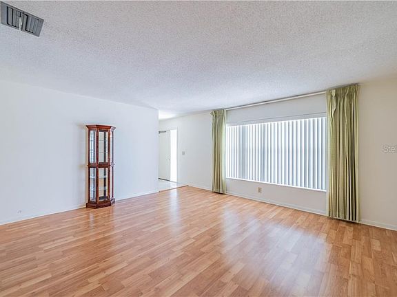 5th image of 1706 W Del Webb Blvd
