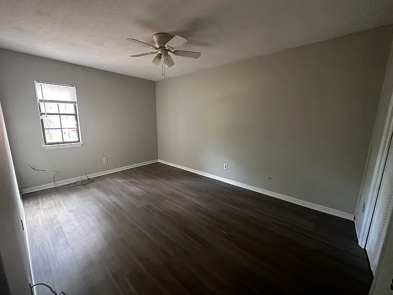 2359 Claremont Ln #A — Photo 5