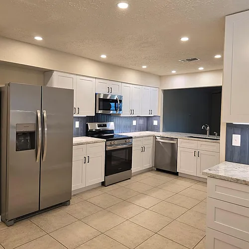 14211 Sylvia Dr Photo 1