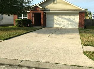 9702 Amberjack Dr, Texas City, TX 77591