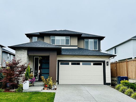 2nd image of 10813 18th St SE