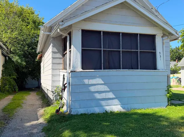 931 Shawano Ave, Green Bay, WI 54303