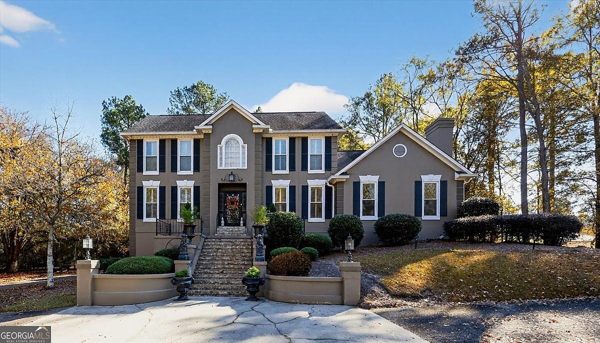 1183 Saint Andrews Dr