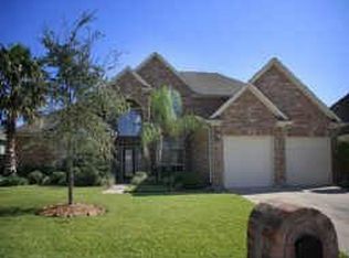 17514 Memorial Pass Dr, Spring, TX 77379