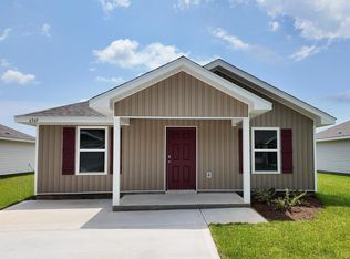 6569 Firefly Dr, Milton, FL 32583