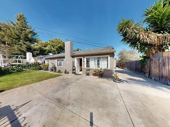 471 Green St, East Palo Alto, CA 94303