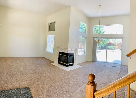 3rd image of 22618 Cuyama Ct