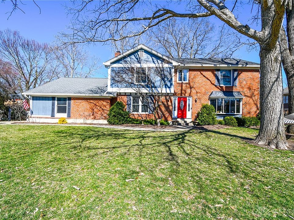 1st image of 1213 Hidden Oaks Dr