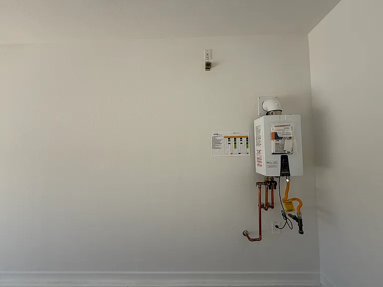 15887 W Cottontail Ln — Photo 29