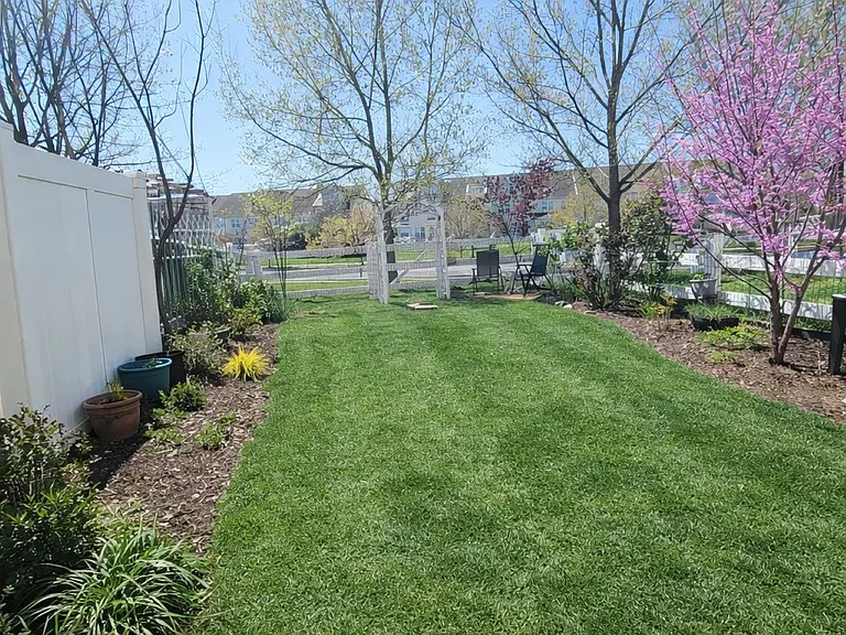 417 Wilmore Dr — Photo 15