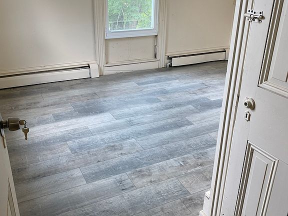 4th image of 11 Park Ave