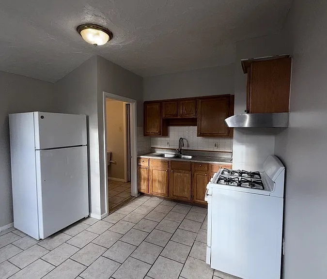 3417 Storer Ave — Photo 11