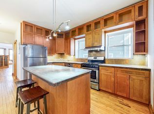 3843 W Addison St, Chicago, IL 60618